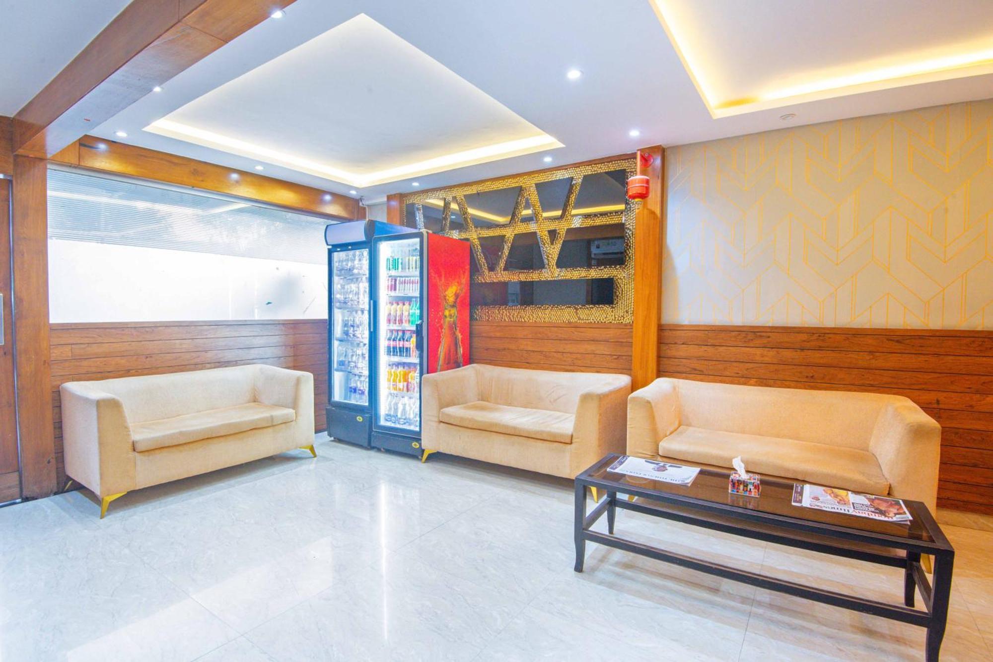 Treebo Anam International Hotell Mumbai Exteriör bild